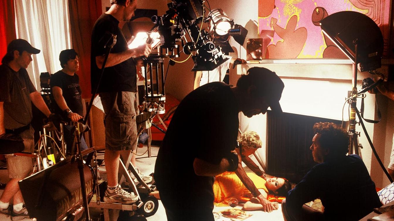 Camera equipment, lighting and crew on the colourful set of Viva.